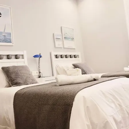 Abando Iii With Parking By Aston Apartman *